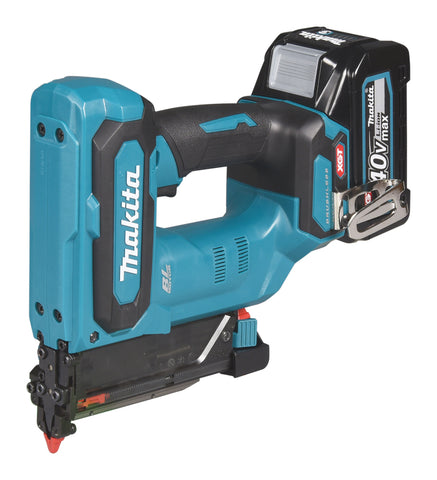 Makita XGT 40 V MAX finishing nailers